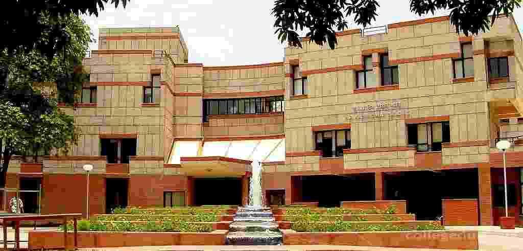 Indian Institute of Technology Kanpur